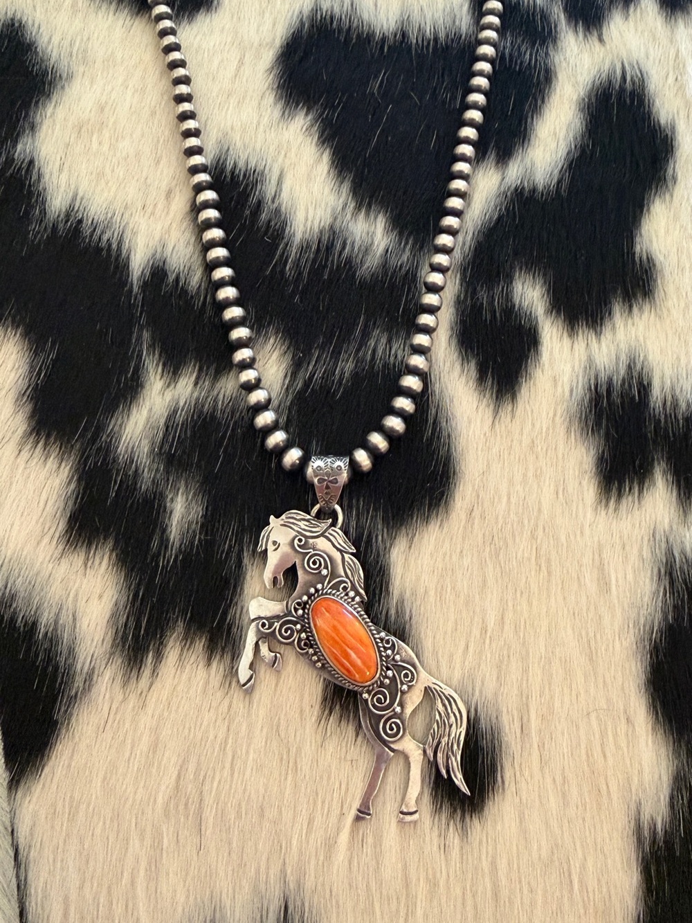 ❤️ Orange Spiny Oyster 925 Hand Stamped Statement Rearing Horse Pendant 2.46”L - Picture 4 of 16
